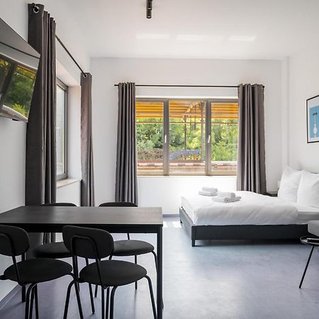 Apartmenthaus Berlin Neukoelln Экстерьер фото