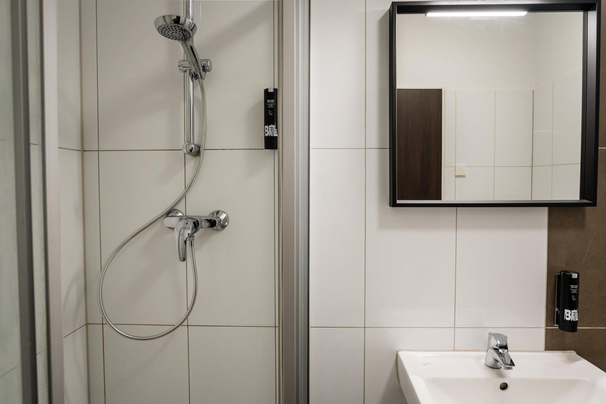 Apartmenthaus Berlin Neukoelln Экстерьер фото