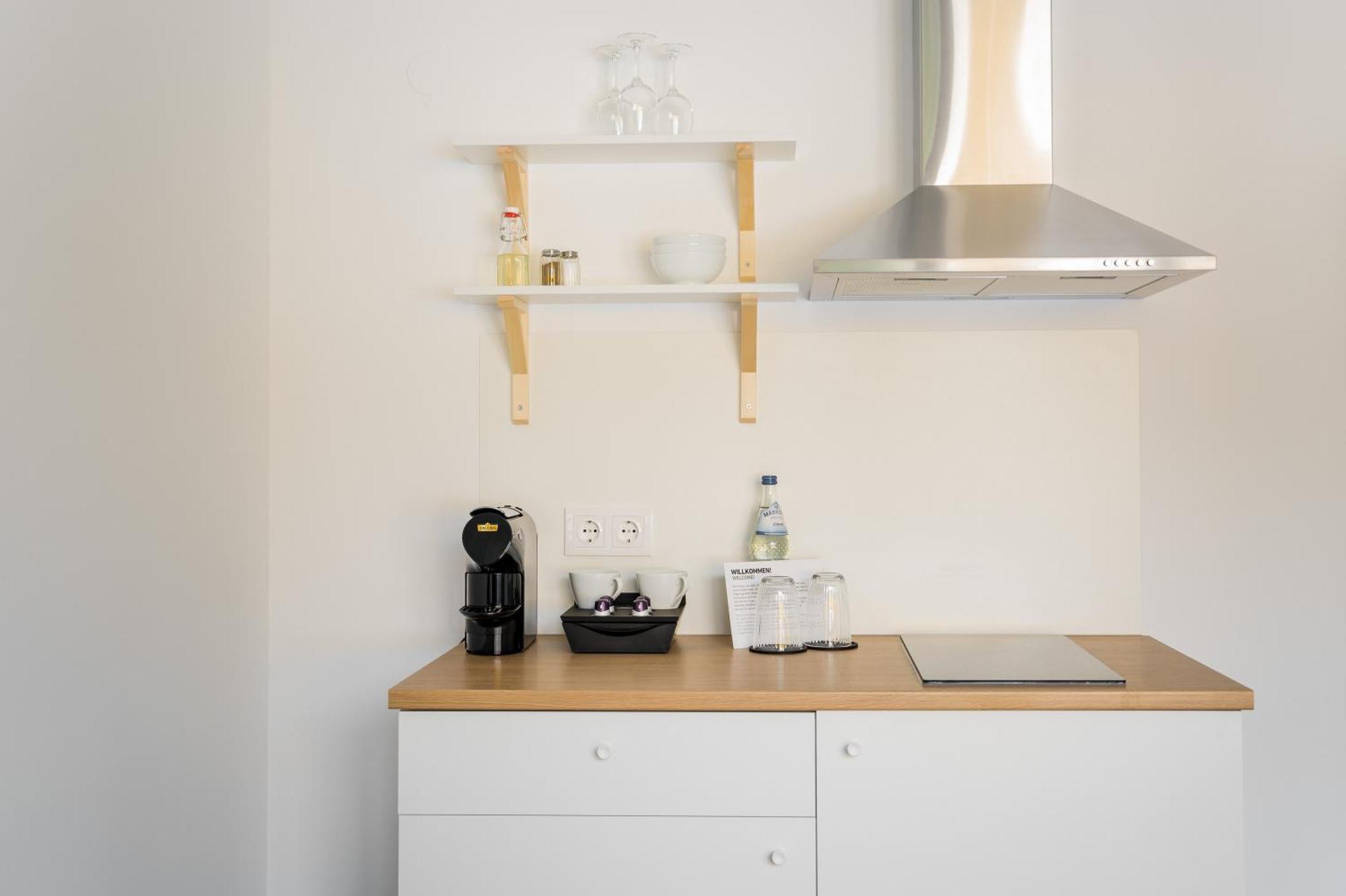 Apartmenthaus Berlin Neukoelln Экстерьер фото